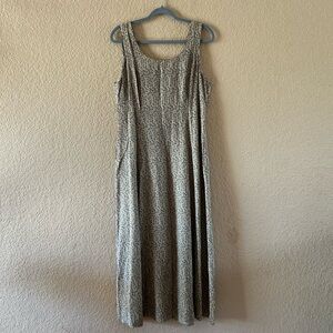 JM STUDIO Patterned Olive Green Maxi Dress